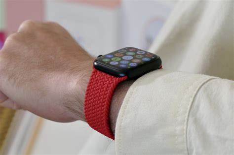This Is How Bad An 8 Braided Strap For The Apple Watch Is Digital Trends