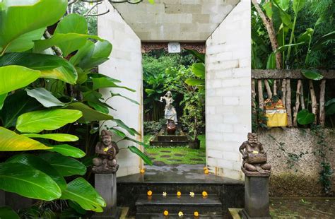 Desak Putu Putera Cottages Ubud Bali Accommodations