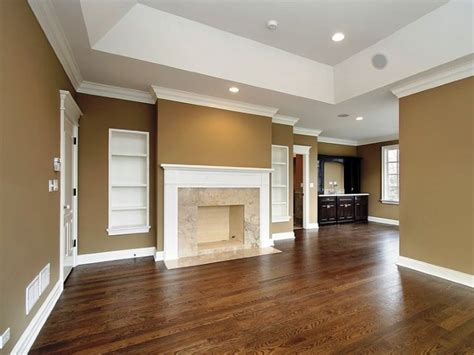 Sebuah ruangan bisa terkesan elegan, mewah, ataupun ceria dari warna catnya. Konsep 32+ Kombinasi Cat Tembok Bergaris