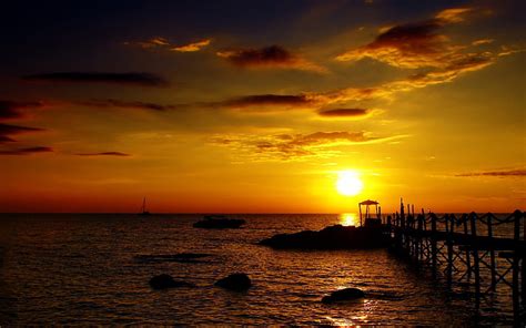 Golden Sunset Nature Sunsets Ocean Pier Hd Wallpaper Peakpx