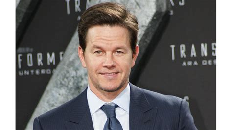 Mark Wahlberg Says Michael Bay Is Key To His Transformers Future 8days