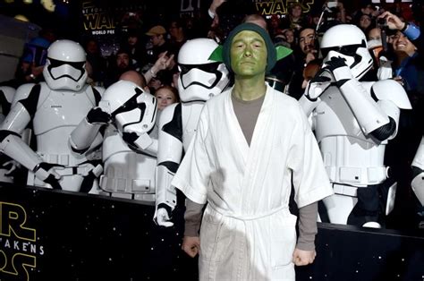 Jewish Stars And Droids Take Over Star Wars Premiere The Forward