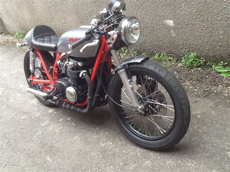 Custom cafe racer seat bratstyle cb550 cb750 cb350 yamaha honda caferacers. Honda Cafe Racer CB550 1976 One of a Kind "Cafe Racer TV ...