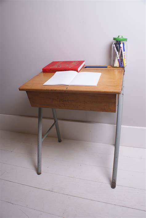 Brilliant Childrens Old School Desk With Lid And Metal Legs