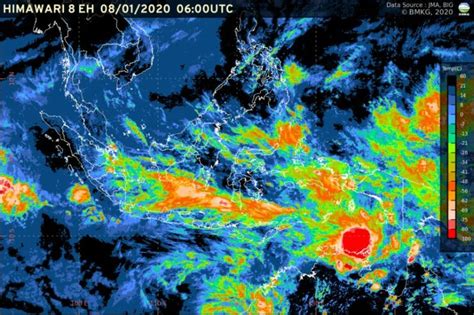 pertengahan januari wilayah indonesia timur  dilalui angin monsun