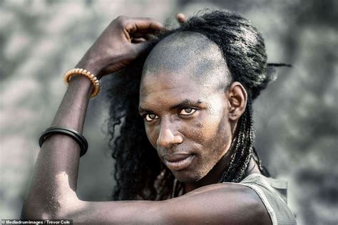 Wodaabe Tribe Where Men Spend Hours Doing Their Hair And Makeup To