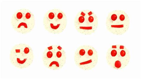 6 Types Of Basic Emotions And Their Expressions Thepleasantmind
