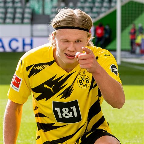 Erling Haaland Net Worth 2023 Biography Wiki Parents Age Transfer Images