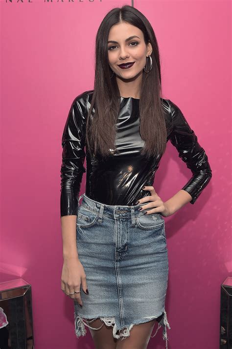 Victoria Justice Attends Nyx Professional Makeup And Samsung Vr Launch