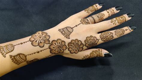 Floral Style Jewellery Mehndi Design Easy Back Hand Mehndi Designs