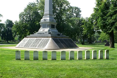 Civil War To Civil Rights At Oak Woods Cemetery · Tours