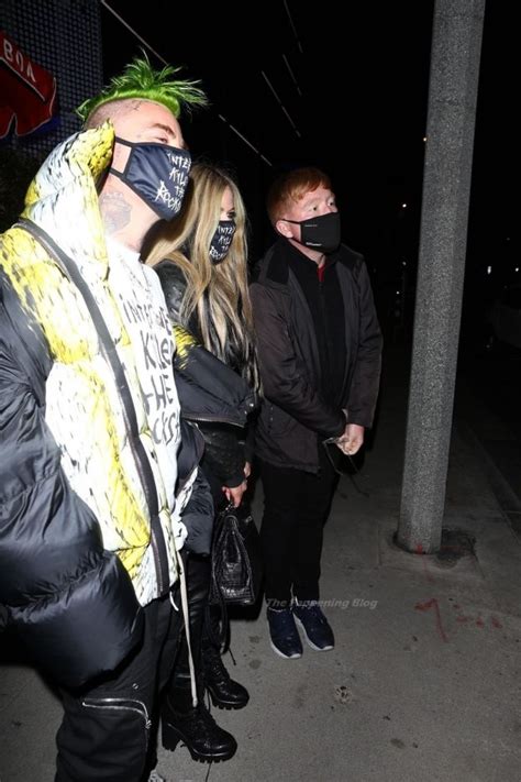 Mod Sun And Avril Lavigne Arrive Hand In Hand At Boa Steakhouse Ahead Of Valentines Day 139