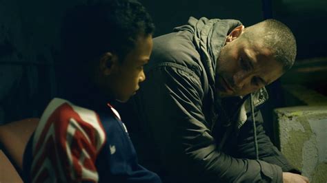 Aún no tenemos ningún álbum de este artista, pero puedes colaborar enviando álbumes de nuno guerreiro. "São Jorge" como a 'troika': a bem ou a mal tens que pagar ...