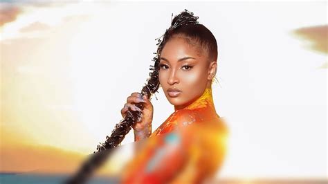 Shenseea Flaunts Her Curves In Nothing But Paint