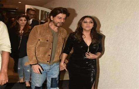 शाहरुख खान को पत्नी गौरी ने दी दूसरे करियर ऑप्शन की सलाह फैंस ने ली चुटकी filmi ada