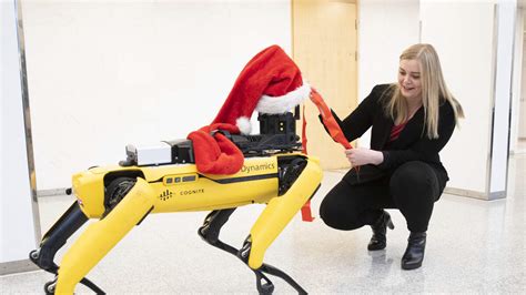 Cute Or Terrifying Boston Dynamics New Robot Dances Armstrong And Getty