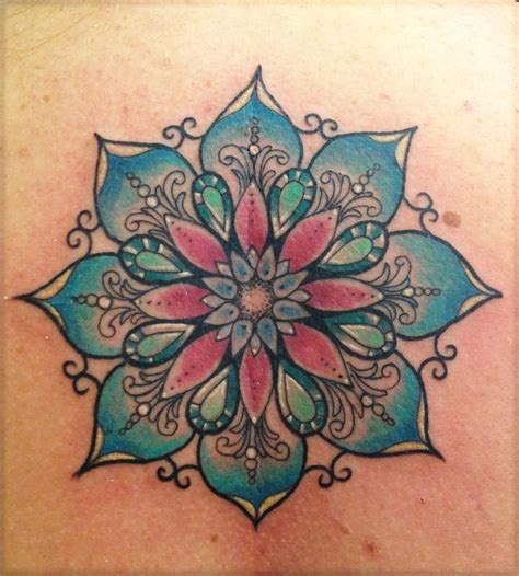 Image Result For Back Female Jewel Tattoo Designs Tatuajes Mandalas