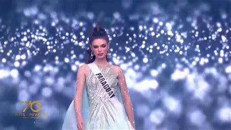สาวงามในชุดราตรี บนเวที Miss Universe 2021 รอบ Preliminary ปารากวัย