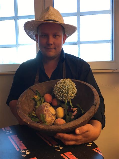 Carl fredrik byman in myheritage family trees (muranen web site). Karl Fredrik inför skördefesten | Radio Active