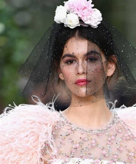 The Must See Details From The Paris Haute Couture Shows