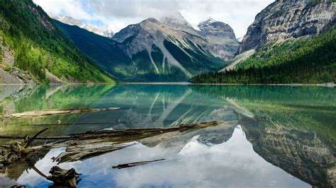 Kinney Lake In Mount Robson Provincial Park British Columbia Canada