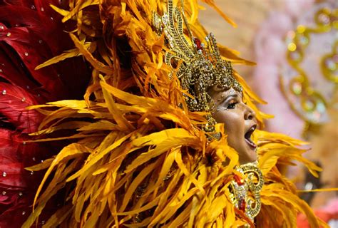 brazilian carnival headdress