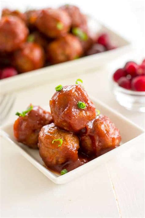Howto make meatballs stay together in a crock pot. Crock Pot Cranberry Meatballs (3 ingredients!) | Kitchen Gidget