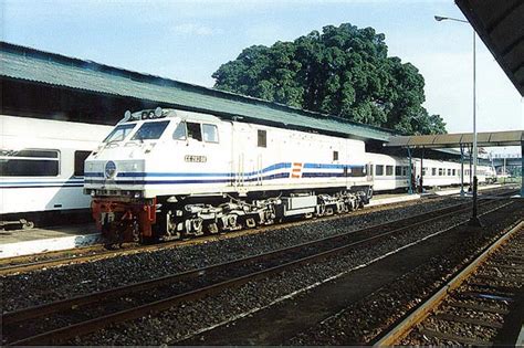 Maybe you would like to learn more about one of these? CITRA ALAM WISATA: Macam-Macam Locomotive Indonesia