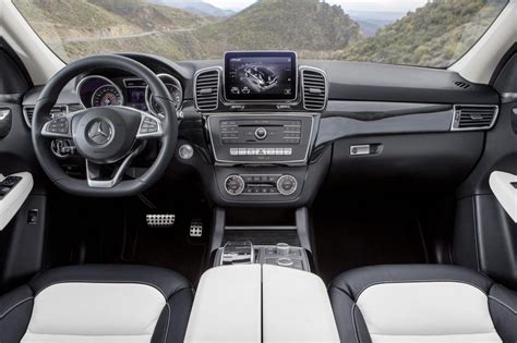 The interior of the new gla combines a sense of space, high tech and sportiness. Mercedes-Benz GLE revealed as ML-Class replacement ...