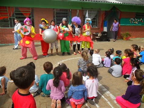 Escola Municipal De Educação Infantil Paulistinha Teatro Das