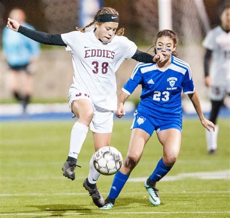 Girls Soccer Lewiston Finds The Net Beats Edward Little