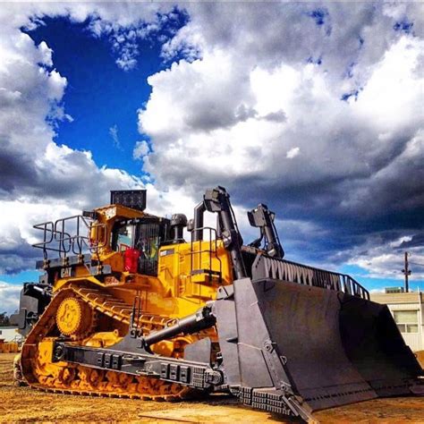2017 Caterpillar D11T | Heavy equipment, Heavy construction equipment, Earth moving equipment