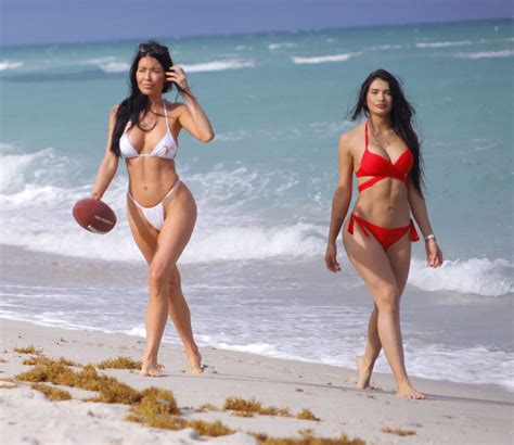 Gemma Lee Farrell And Paula Suarez Bikini The Fappening Leaked Photos