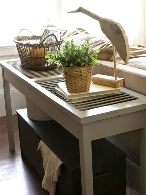 Sideboards help organise spaces as well as keeping clutter out of sight. Konsolentisch hinter Sofa stellen - 51 Einrichtungsideen