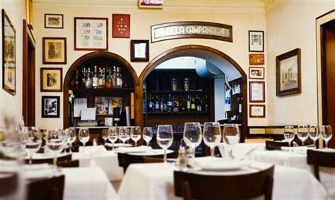Una cocina para todos los públicos y todos los bolsillos con sabores de siempre y sobre todo reconocibles y sabrosos con productos de primera calidad. Un compleanno da record: il ristorante La Campana di Roma ...