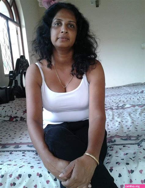Srilankan Auntys Sex Photos Free Nude Camwhores