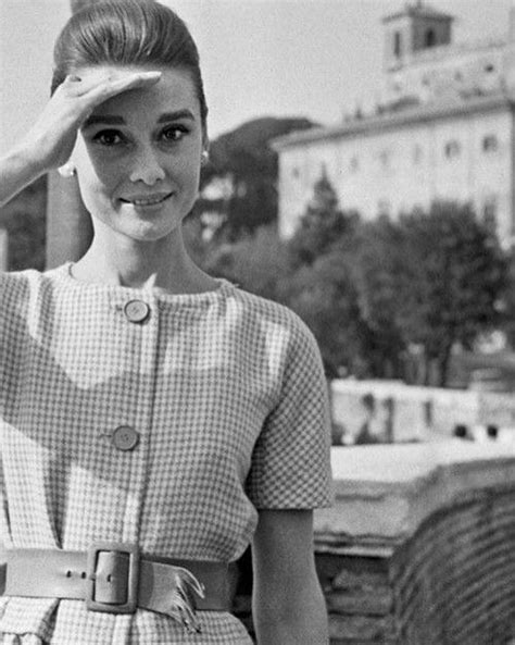 Iconic Women Humanitarian Glamor Audrey Hepburn Old Hollywood