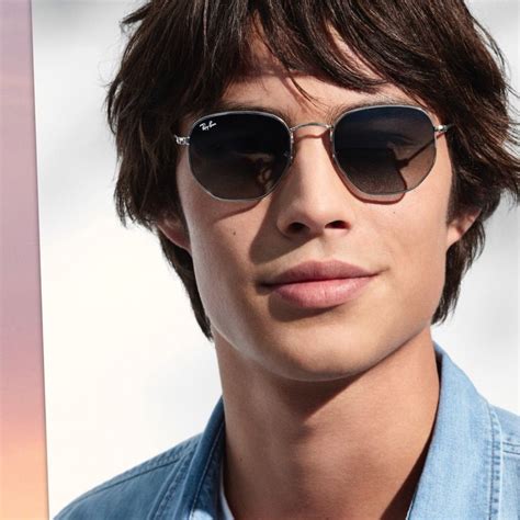 Sunglass Hut 2019 Men S Trendy Sunglasses Trendy Sunglasses Mens Sunglasses Sunglasses