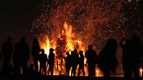 Bonfire Night Safety Tips Collyweston Village Website