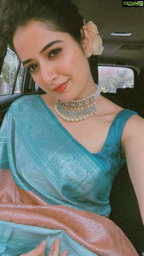 Ashika Ranganath Instagram Lots N Lots Of Love 💗 Gethu Cinema