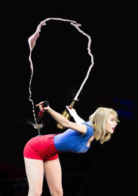Pic Of Taylor Swift Bending Over Ignites A Photoshop Battle Pics