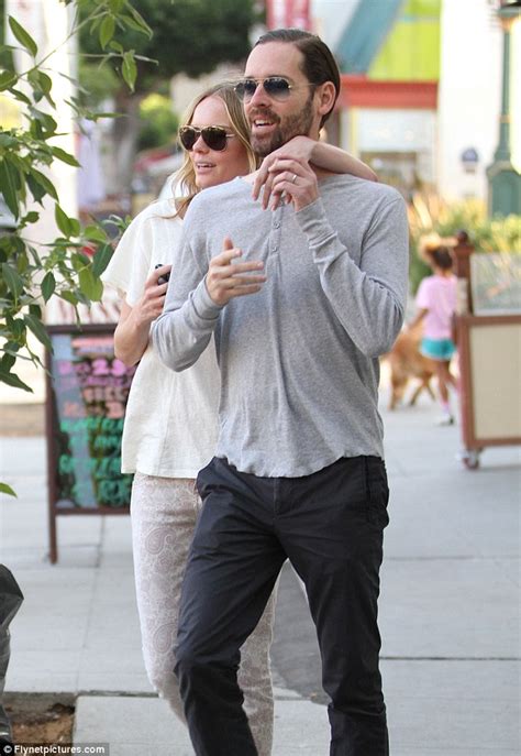 Kate Bosworth Cant Keep Her Hands Off Fiance Her Fiance On A Romantic Stroll Daily Mail Online