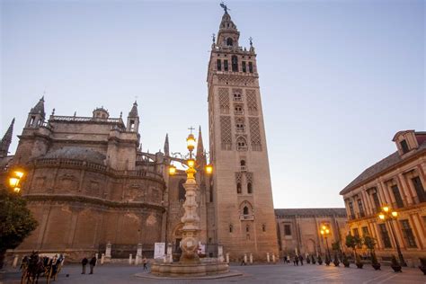 Cuenta oficial del #sevillafc en instagram. Sevilla - Web oficial de turismo de Andalucía
