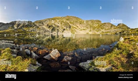 Crystal Clear Lake Hi Res Stock Photography And Images Alamy
