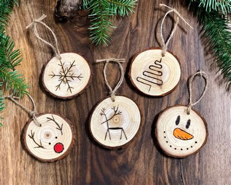 Wood Slice Ornament Set Set Of 5 Wood Burned Christmas Etsy Wood