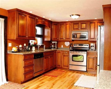 Kitchen cabinet remodeling and renovation guide with ideas. 41 Attractive Kitchen with Maple Cabinets Color Ideas ...