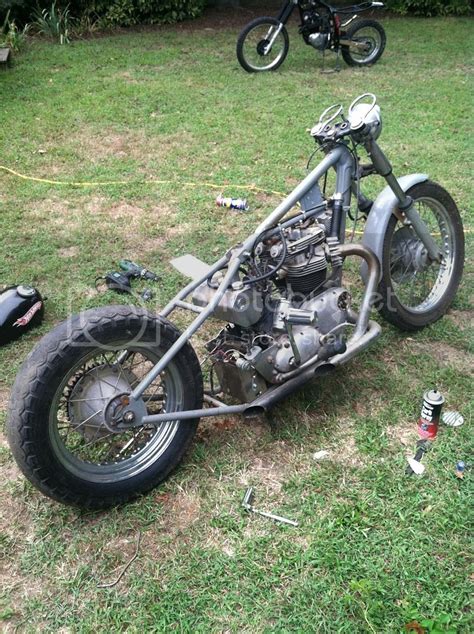 Unit Triumph Chopper Build