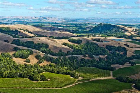 Guide To Visiting Sonoma County With Small Towns Luxury Hotels And