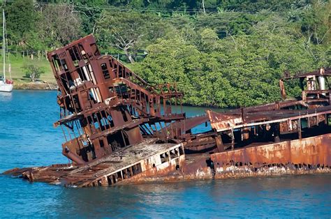 Rusting Sunken Ship Abandoned Ships Scenery Boat