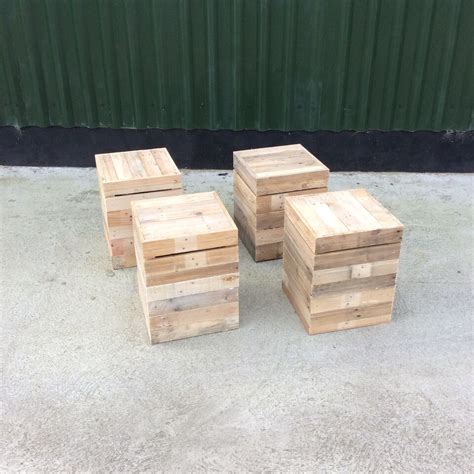 Pallet Cube Seating Reclaimed Wood Pallet Projects Furniture Pallet